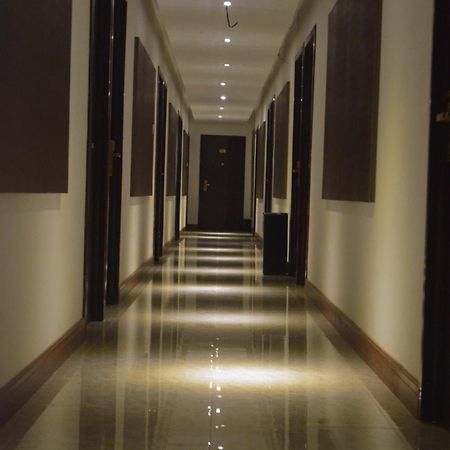 Mustika Gajah Mada Hotel Jakarta Extérieur photo