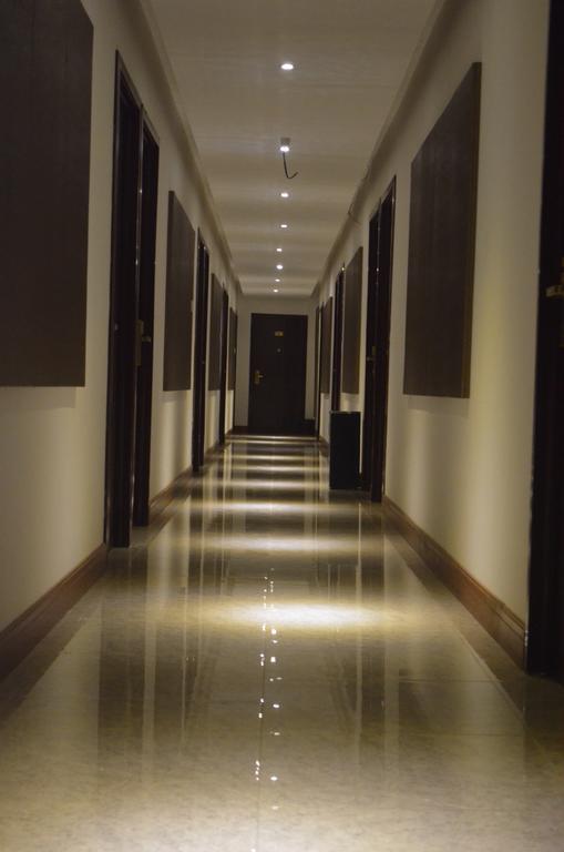 Mustika Gajah Mada Hotel Jakarta Extérieur photo