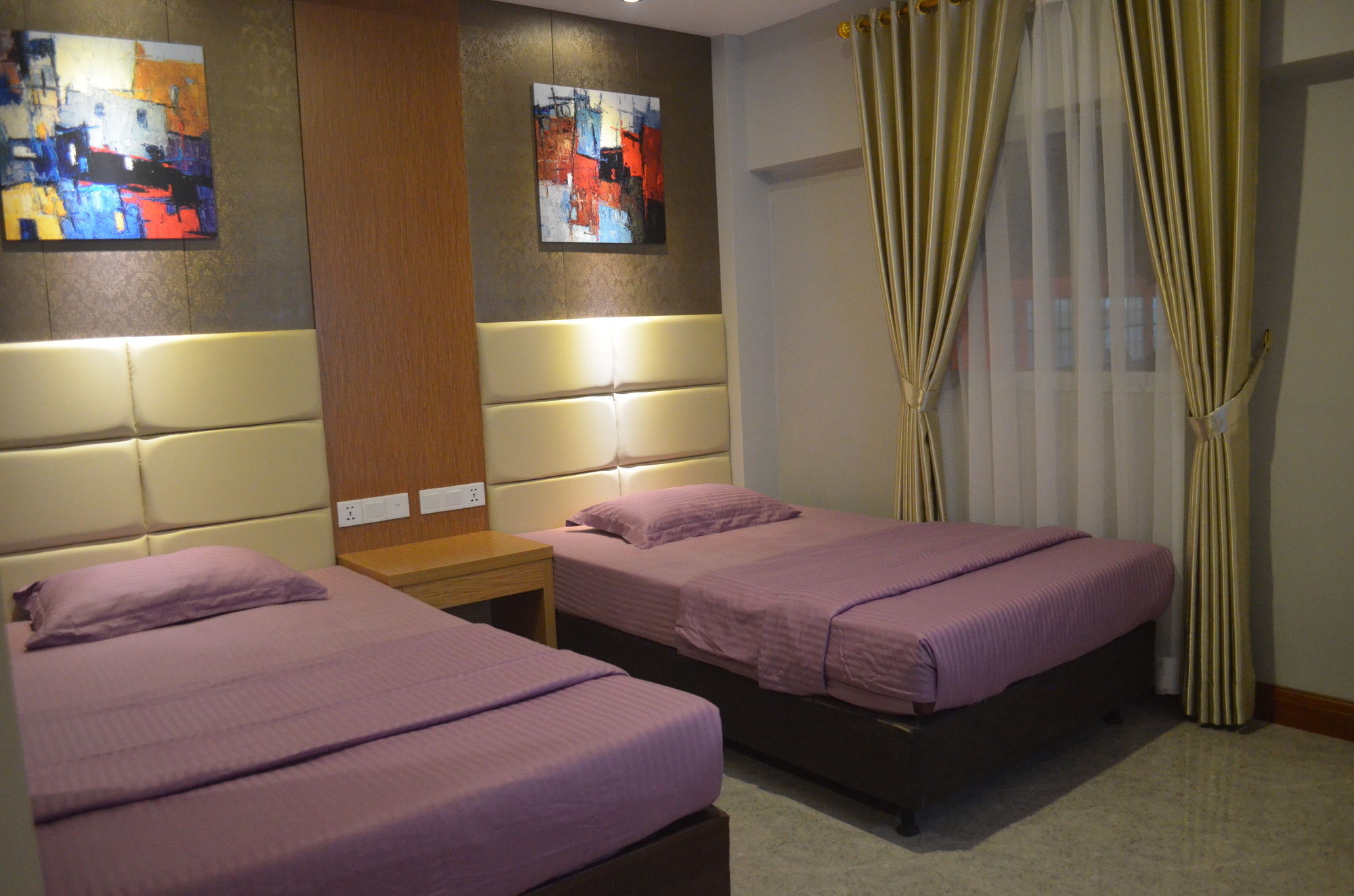 Mustika Gajah Mada Hotel Jakarta Extérieur photo