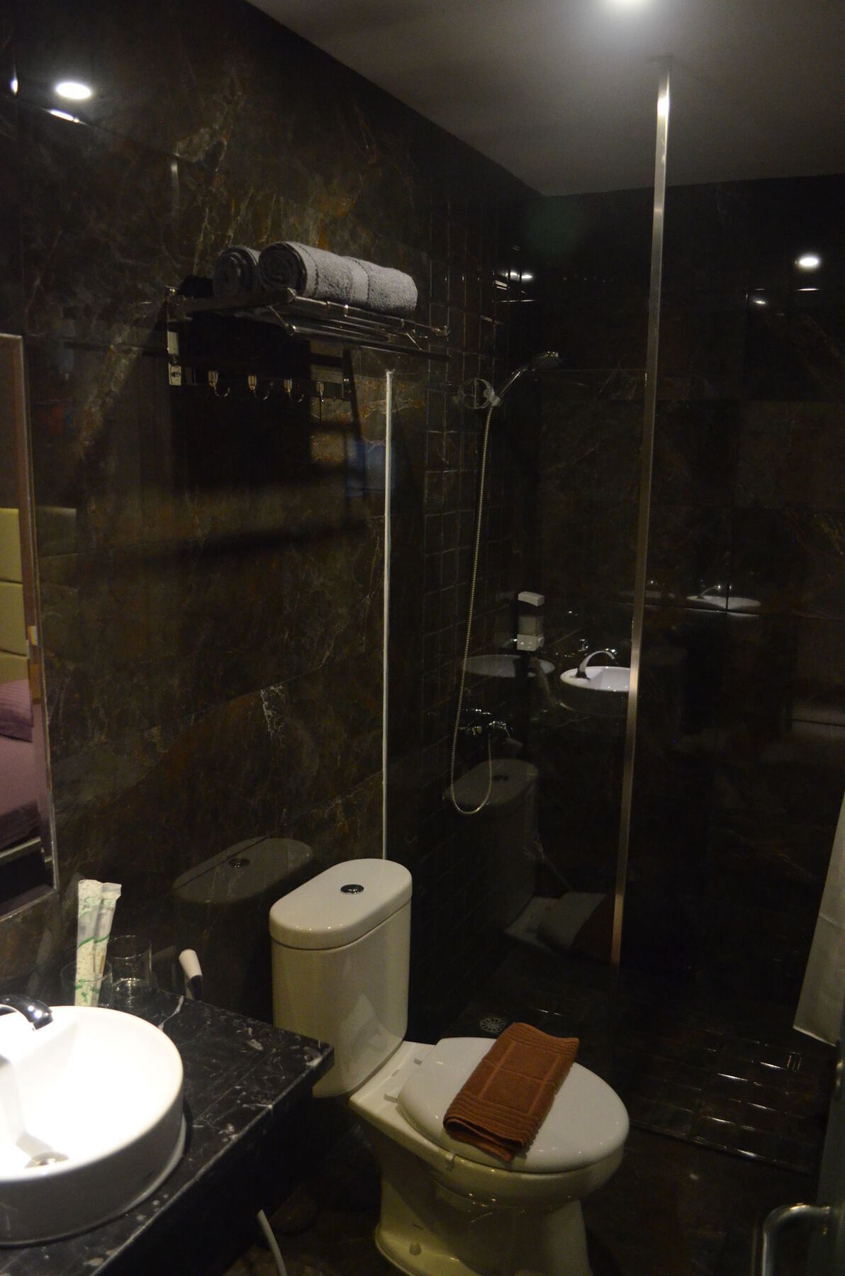Mustika Gajah Mada Hotel Jakarta Extérieur photo