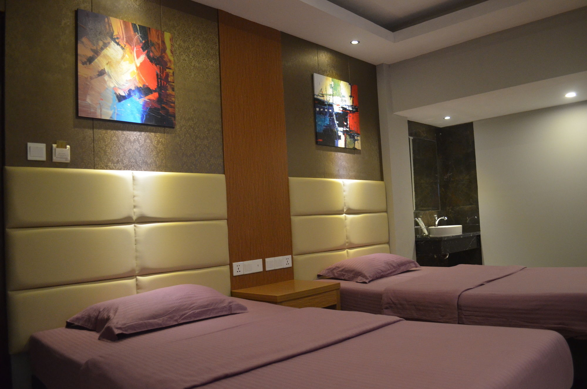 Mustika Gajah Mada Hotel Jakarta Extérieur photo